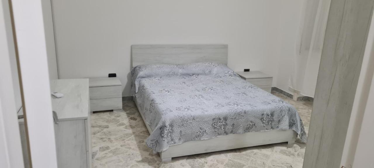 Jajo Apartment Бриндизи Екстериор снимка